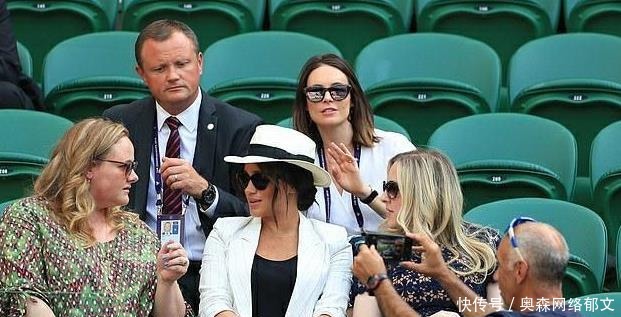 在比赛中展 在比赛中展