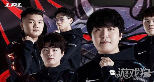 间内展现出 间内展现出