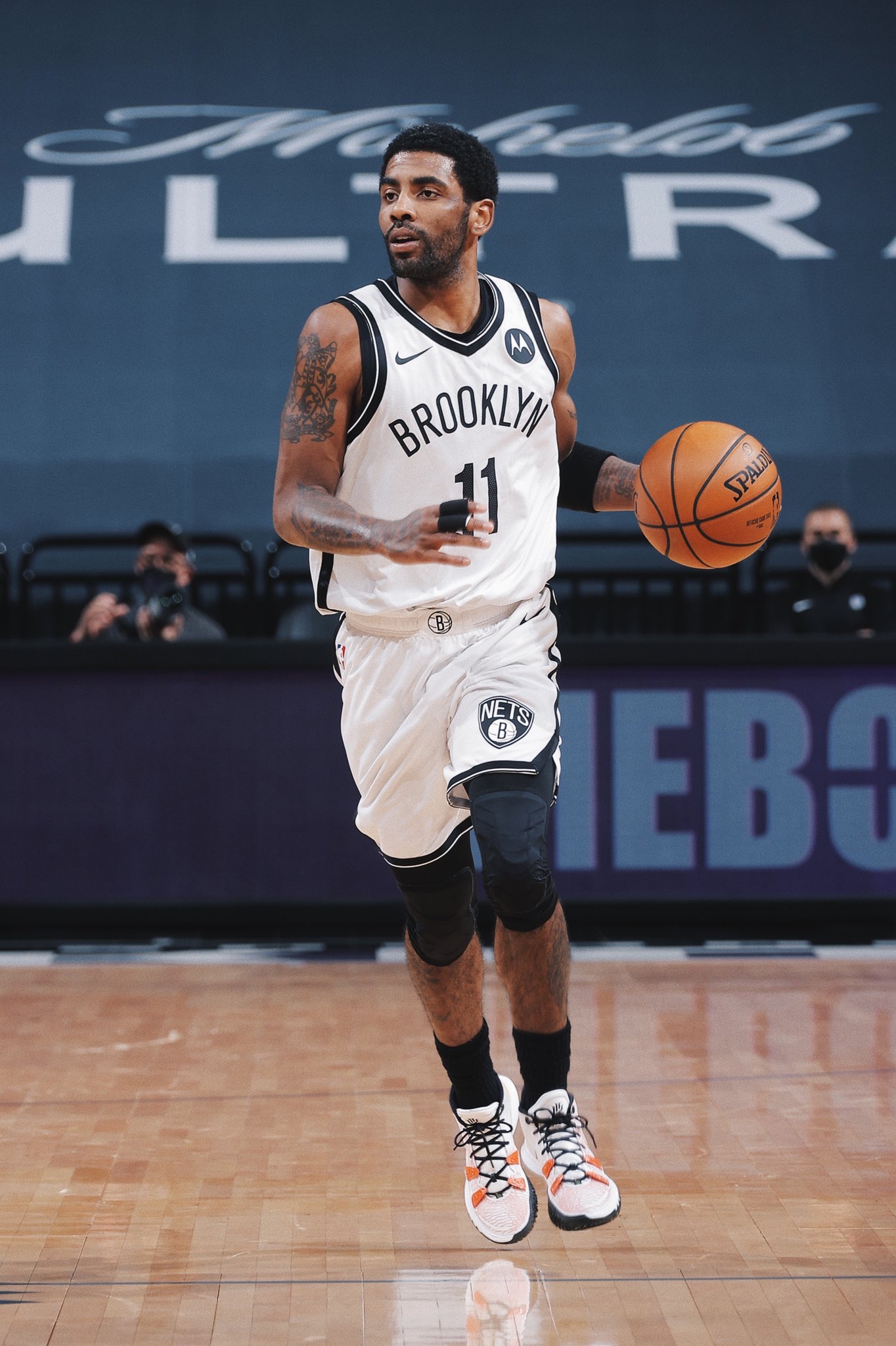 法挤压的话 法挤压的话